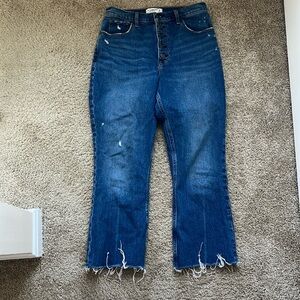 Abercrombie & Fitch The Kick Flare Ultra High Rise Cropped Jean